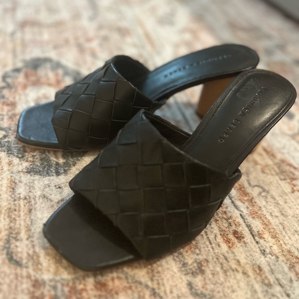 Veronica Beard Leather Kiele Woven Strap Black Mules Size 8.5